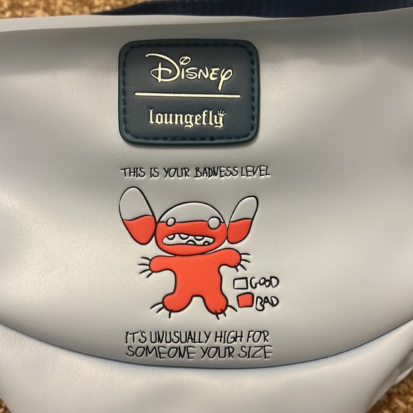 NWOT Lilo and Stitch Loungefly Fanny Pack - Picture 5 of 6